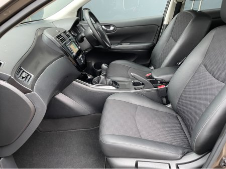 2018 Nissan Pulsar - thumbnail 8