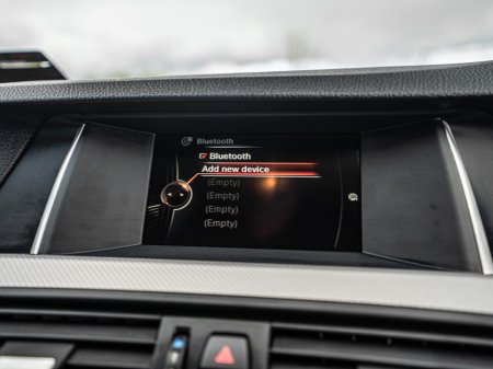 2016 BMW 5 Series - thumbnail 27