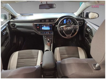 2016 Toyota Auris - thumbnail 8