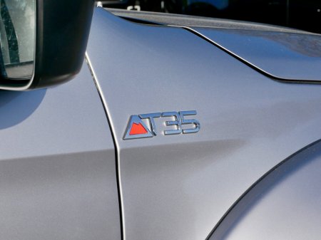 2025 Isuzu D-MAX - thumbnail 8