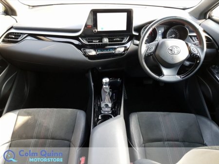 2022 Toyota C-HR - thumbnail 8