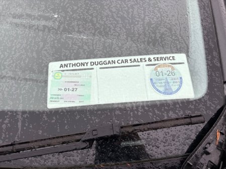 2017 Peugeot 208 - thumbnail 9