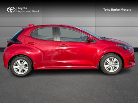2023 Toyota Yaris - Petrol - New Generation - Luna Edition - 1.0 - 5dr - Manual - Only 23,236kms - EUR 200 Tax // Front Electric Windows // Rear Electric Windows // USB Connection // Apple Carplay // Android Auto €22,795 thumbnail