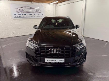 2021 Audi Q7  €59,995