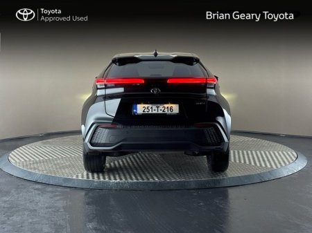 2025 Toyota C-HR HYBRID SPORT €37,950 thumbnail