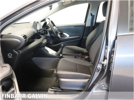 2021 Toyota Yaris 1.0 5Dr Luna €18,750 thumbnail