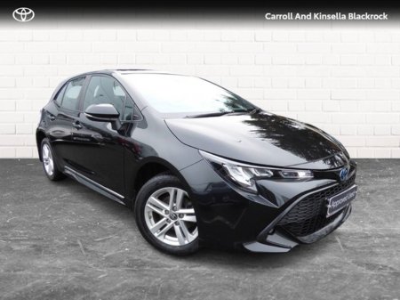 2023 Toyota Corolla Hybrid Luna HB €26,950 thumbnail