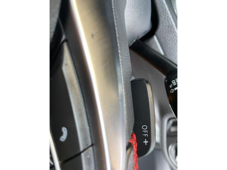 2016 Volkswagen Golf - thumbnail 22