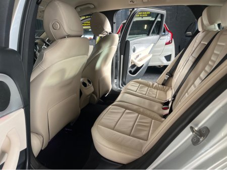 2018 Mercedes-Benz E Class 220 D AVANTGARDE 5DR AUTO €19,950 thumbnail