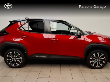2023 Toyota Yaris Cross YARIS CROSS LUNA SPORT €28,995