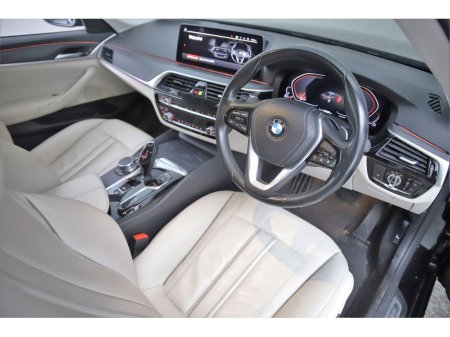 2021 BMW 5 Series - thumbnail 13