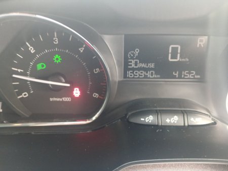 2015 Peugeot 2008 1.6 Hdi 92 bhp Active S/S Ecomatique €6,995 thumbnail