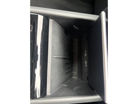 2025 Volkswagen Tiguan R-LINE ETSI S-A TSI DSG €49,900 thumbnail