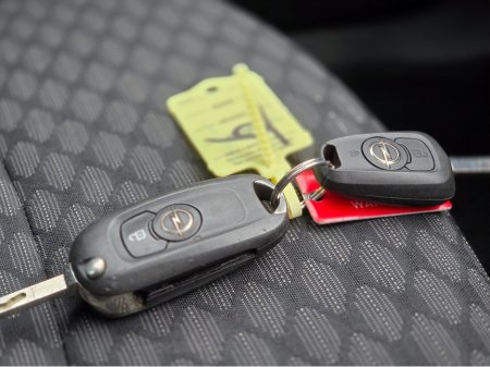 2019 Opel Astra - thumbnail 22