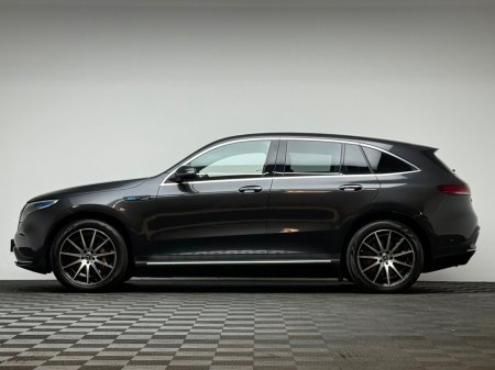 2021 Mercedes-Benz EQC - thumbnail 4