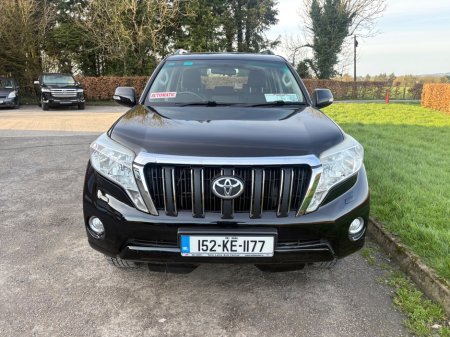 2015 Toyota Landcruiser - thumbnail 3