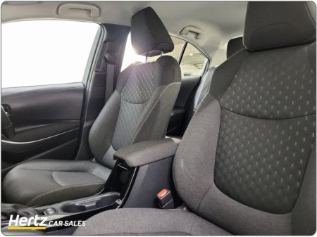 2023 Toyota Corolla 1.8 Hybrid Luna Saloon €22,795 thumbnail