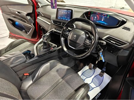 2018 Peugeot 3008 ALLURE 1.2 130 4DR €13,450 thumbnail