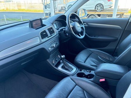 2016 Audi Q3 - thumbnail 2