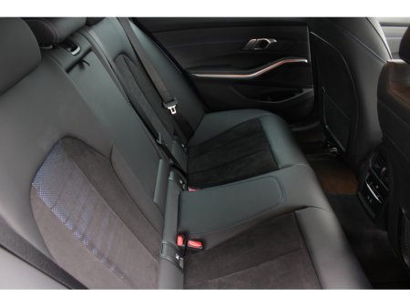 2021 BMW 3 Series - thumbnail 21