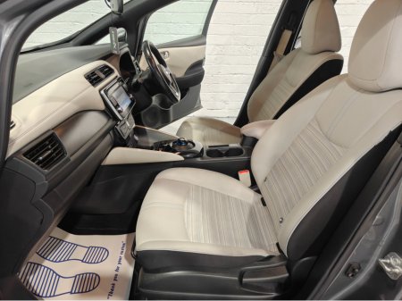 2019 Nissan Leaf - thumbnail 21