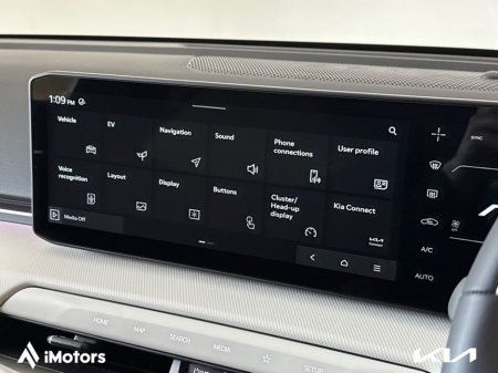 2025 Kia EV4 - thumbnail 28