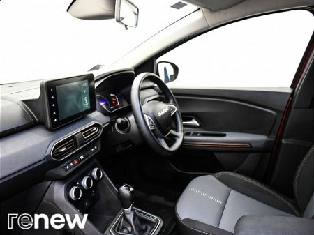 2023 Dacia Jogger TCe 110 Extreme SE €21,900 thumbnail