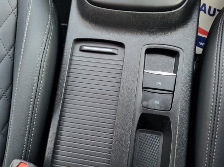 2022 Ford Focus 1.0L EcoBoost 125PS Active Vignale €24,500 thumbnail