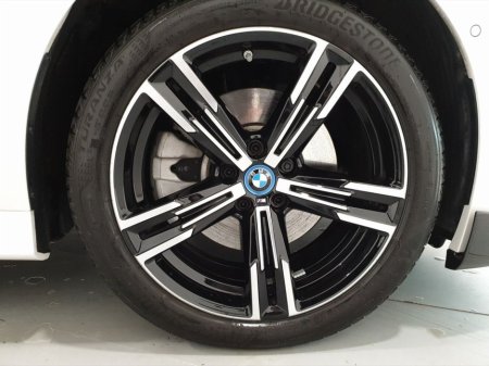 2023 BMW 3 Series - thumbnail 14