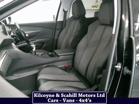 2020 Peugeot 3008 HDI BLUE ALLURE S/S 5DR €22,950 thumbnail