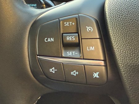 2023 Ford Fiesta 1.0T EcoBoost 100PS Titanium €20,900 thumbnail