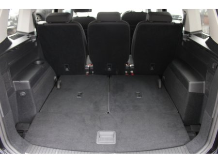 2019 Volkswagen Touran 2.0TDI 150BHP HIGHLINE 7 SEATER 5DR MPV AUTO // 1 OWNER WITH ONLY 99, 000 KM'S // BUY WITH CONFIDENCE AA AND SIMI APPROVED DEALER 2026 // FINANCE ARRANGED // ALL TRADE INS WELCOME // €23,950 thumbnail