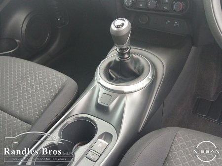 2025 Nissan Juke - thumbnail 17