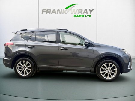 2016 Toyota Rav4 - thumbnail 4