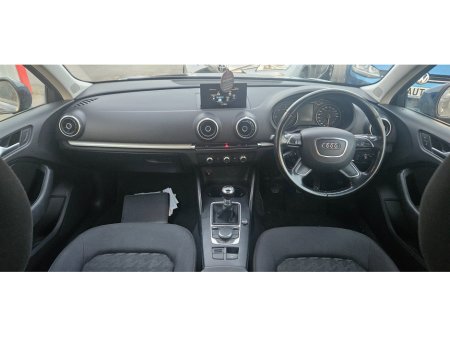 2015 Audi A3 1.6 TDI SE TECHNIK NAV €8,250 thumbnail