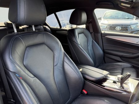 2018 BMW 5 Series - thumbnail 10