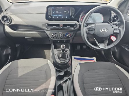 2026 Hyundai i10 1.0 Deluxe Plus Two Tone * ORDER NOW FOR 261 *