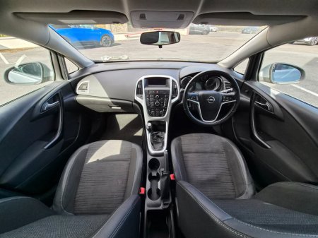 2015 Opel Astra - thumbnail 9