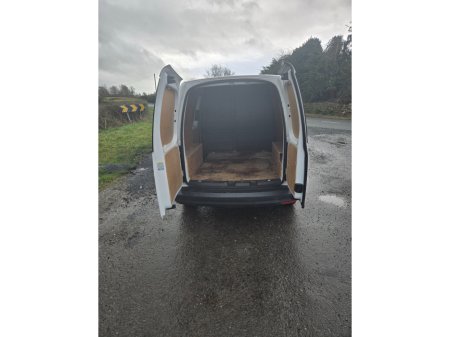 2018 Volkswagen Caddy - thumbnail 6