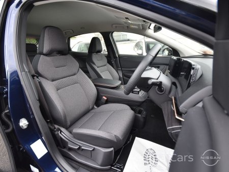 2026 Nissan Ariya - thumbnail 10