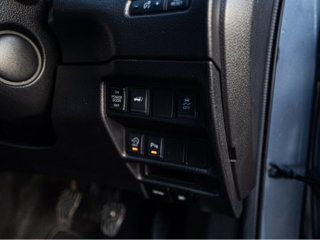 2014 Nissan X-Trail 142 X-Trail 1.6d 7-seater/New NCT/Warranty €10,888 thumbnail