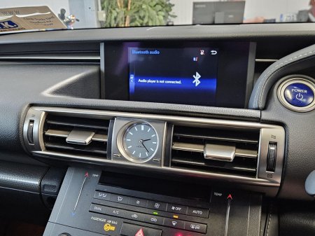 2017 Lexus IS 300 h 300h F-Sport €19,950 thumbnail