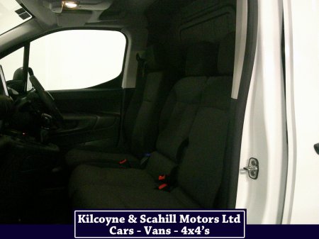 2021 Peugeot Partner PROFESSIONAL PLUS 1.5 BLUE HDI thumbnail