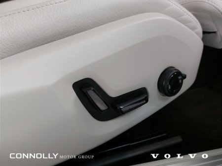 2020 Volvo V90 D4 Momentum Auto €384pm €34,945 thumbnail