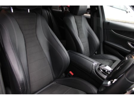 2019 Mercedes-Benz E Class - thumbnail 11