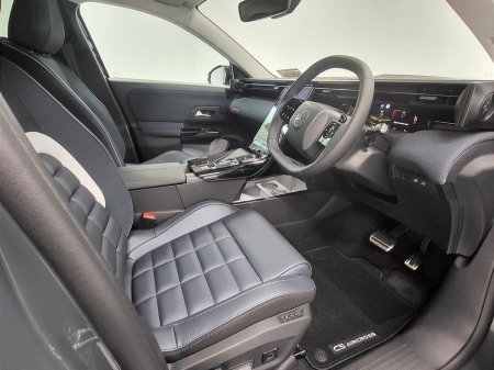 2026 Citroen C5 Aircross Hybrid Max From €127 Per Week €43,975 thumbnail