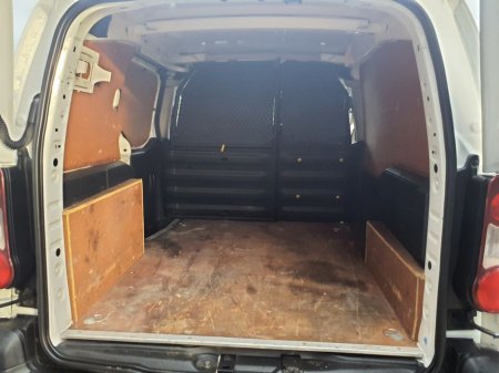 2018 Citroen Berlingo 625 Enterprise HDI 100BHP *Tow Bar & Bulkhead* €6,869 thumbnail
