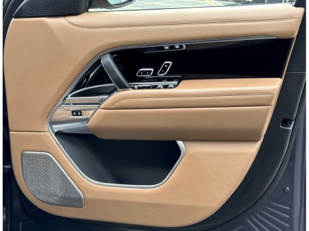 2024 Land Rover Range Rover Sport - thumbnail 18