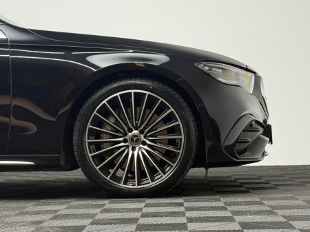 2025 Mercedes-Benz E Class E220D AMG LINE PREMIUM *PAN ROOF* €79,990 thumbnail