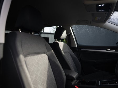 2022 Volkswagen Golf - thumbnail 13